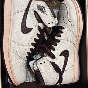 Jordan Air Retro High OG A Ma Maniere
